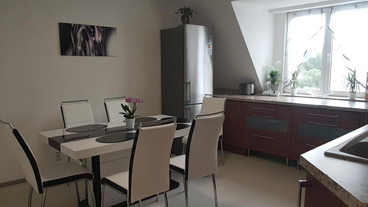 Apartman Ambrosia Leilighet Karlovy Vary Eksteriør bilde